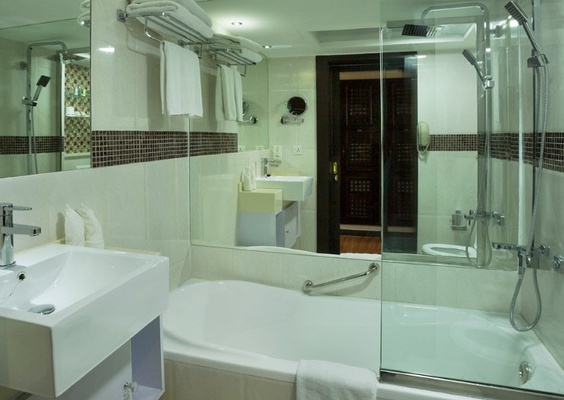 Executive room Arabian Courtyard Hotel & Spa Bur Dubai Executive room Arabian Courtyard Hotel & Spa Bur Dubai