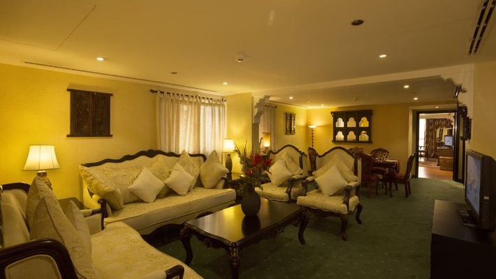 Grand suites Arabian Courtyard Hotel & Spa Bur Dubai Grand suites Arabian Courtyard Hotel & Spa Bur Dubai